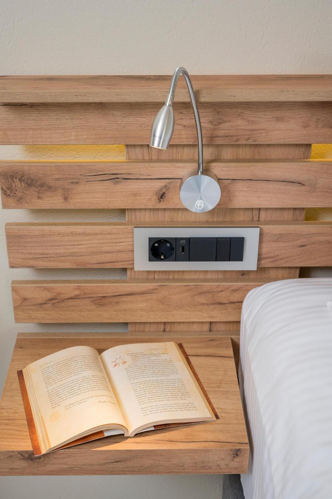 Sun Ray Luxury Apartments Agia Marina  Room photo